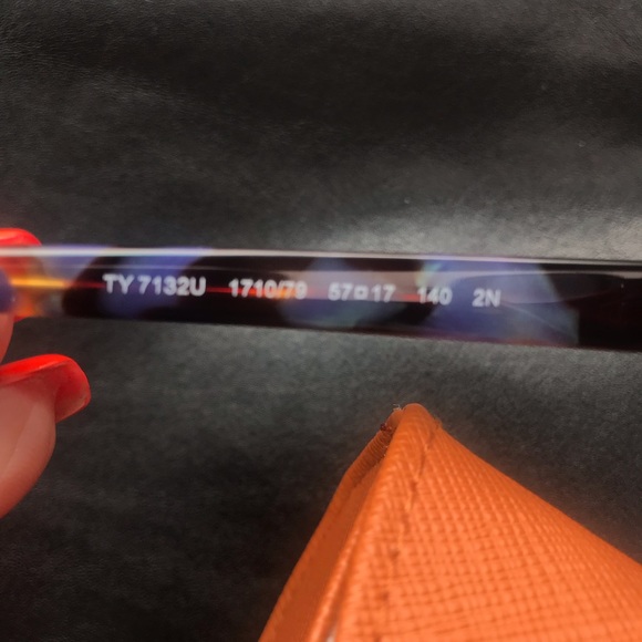 Tory Burch Sunglasses - Picture 6 of 6